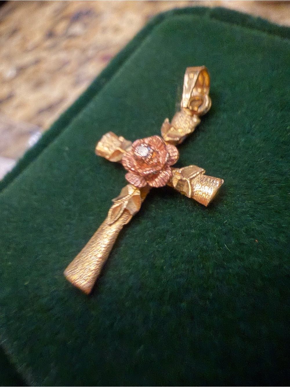 β¨ 10K Gold Two Tone Cross Pendant Rose Flower Religious Charm 10k βοΈ Jewelry - Picture 3 of 16